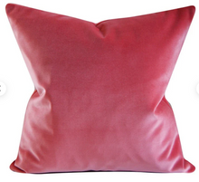 Load image into Gallery viewer, TULIP VELVET PILLOW COVER