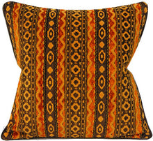 Load image into Gallery viewer, Vintage Brocade Velvet, 20x20 inches, Studio Tullia