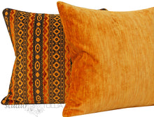 Load image into Gallery viewer, Vintage Brocade Velvet, 20x20 inches, Studio Tullia