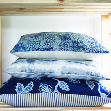 Load image into Gallery viewer, INDIGO BATIK PILLOW COVER