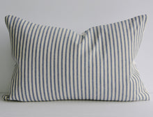 Load image into Gallery viewer, Les Touches Pillow Cover, 11X17 inches, Brunschwig and Fils, Blue and white, animal print, studio tullia, ready to ship