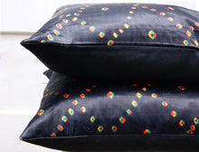 Load image into Gallery viewer, BLACK SILK PILLOW COVER 20"