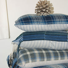 Load image into Gallery viewer, BLUE STRIPE WOOL LUMBAR