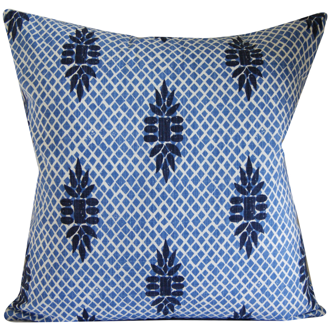 BOCA WEDGEWOOD PILLOW COVER