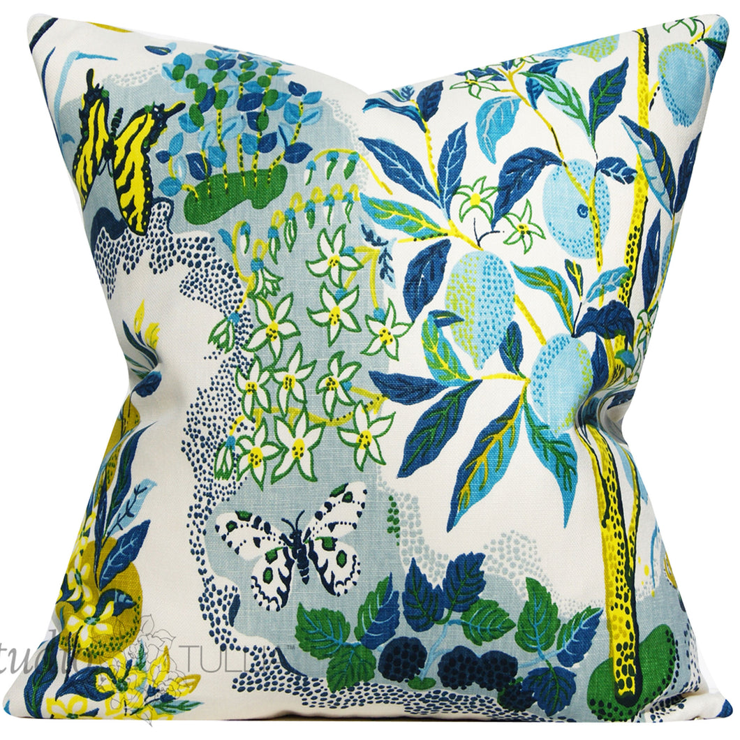CITRUS GARDEN IN POOL Pillow Cover, 20X20 inches