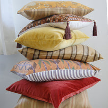 Load image into Gallery viewer, WOVEN STRIPE PILLOW COVER